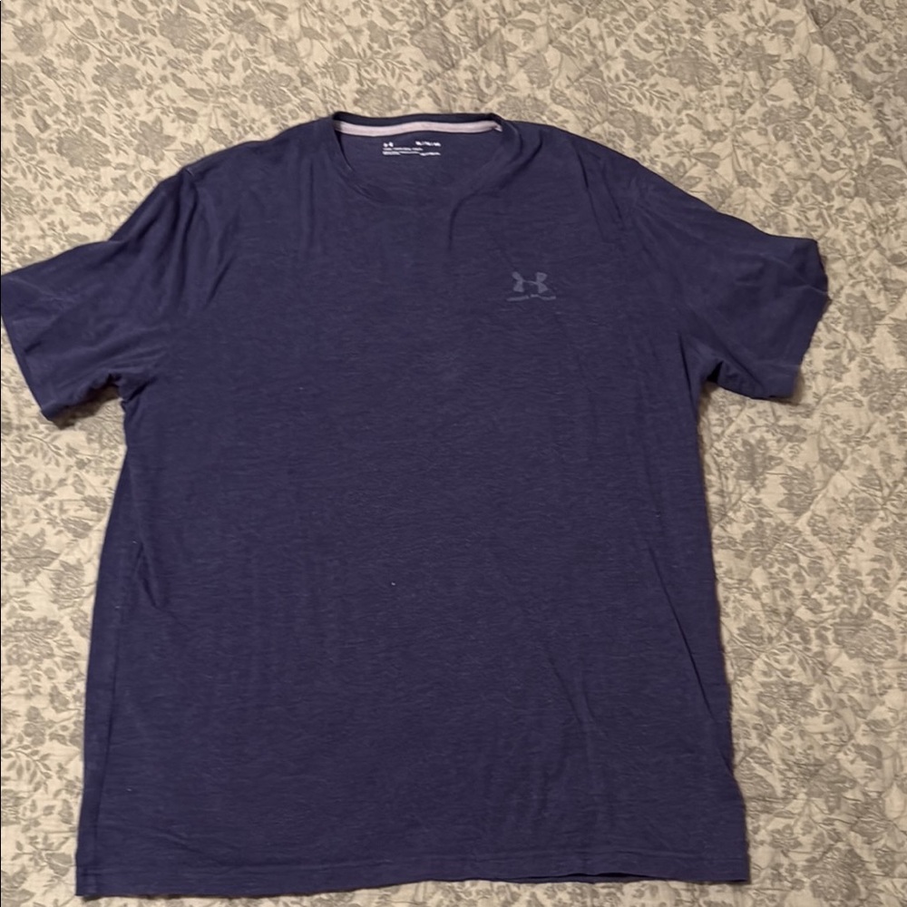 Under Armour Blue Short Sleeve Tee Performance Shirt